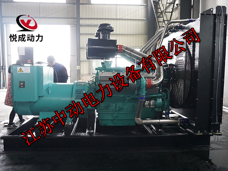 YC26H720松柴動力700KW柴油發(fā)電機(jī)組